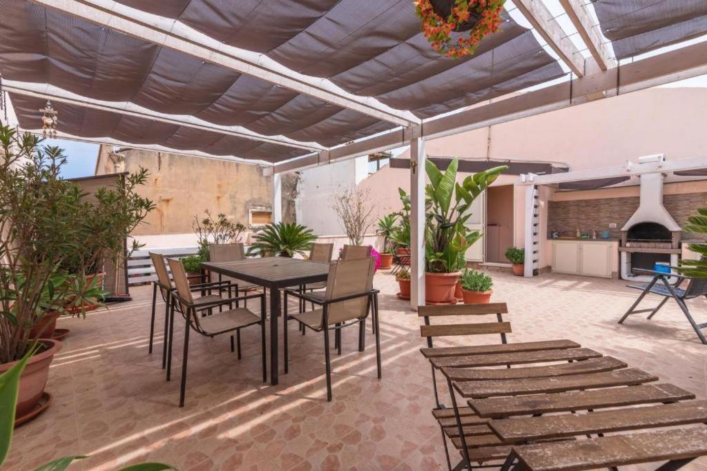 La Feluca Apartment