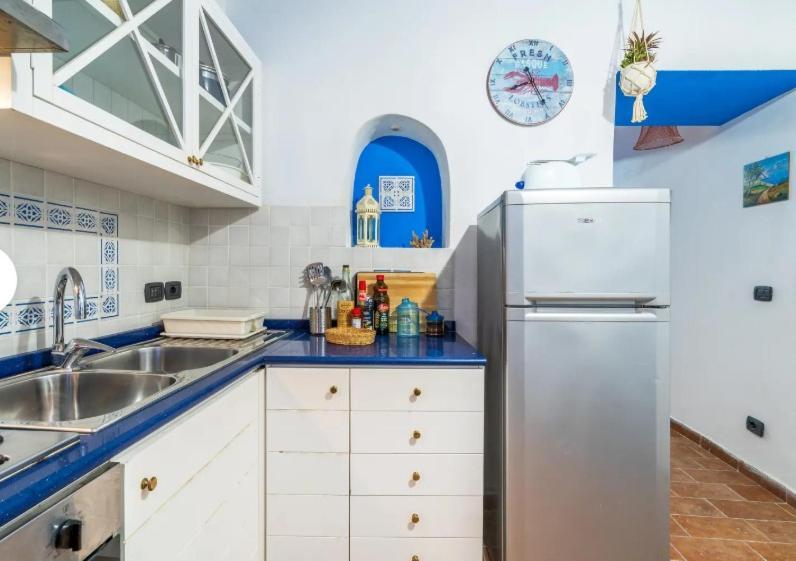 Apartment La Feluca